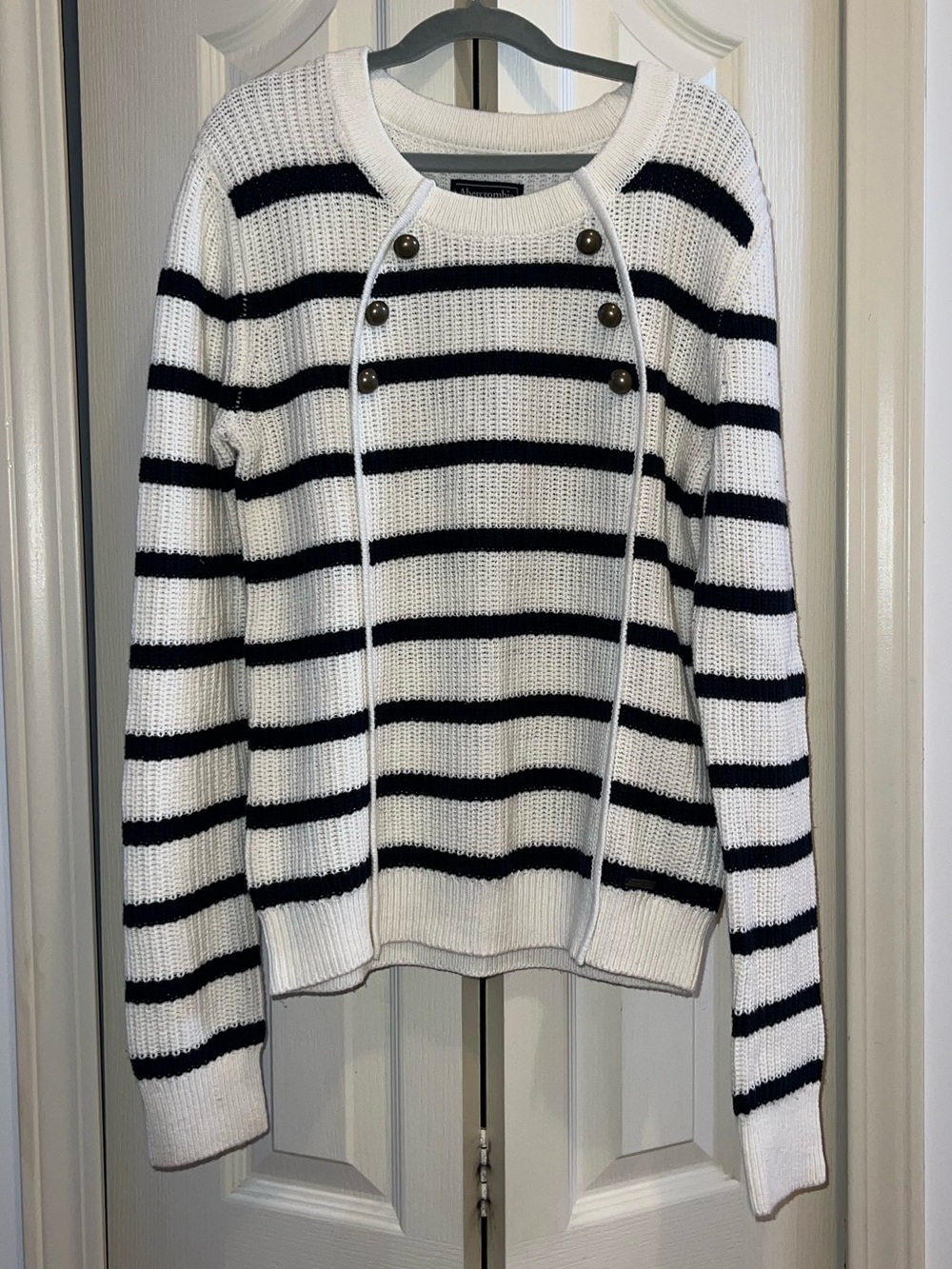 Abercrombie & Fitch Striped Navy and Cream Sweater